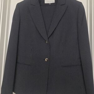 T Tahari Charcoal Pinstripe Blazer